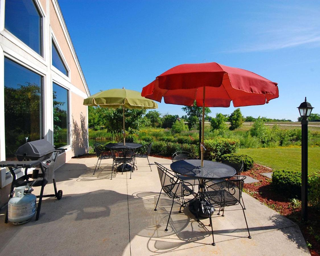 Comfort Inn & Suites Jackson - West Bend Eksteriør bilde