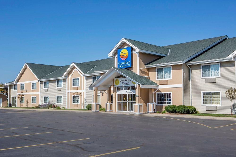 Comfort Inn & Suites Jackson - West Bend Eksteriør bilde