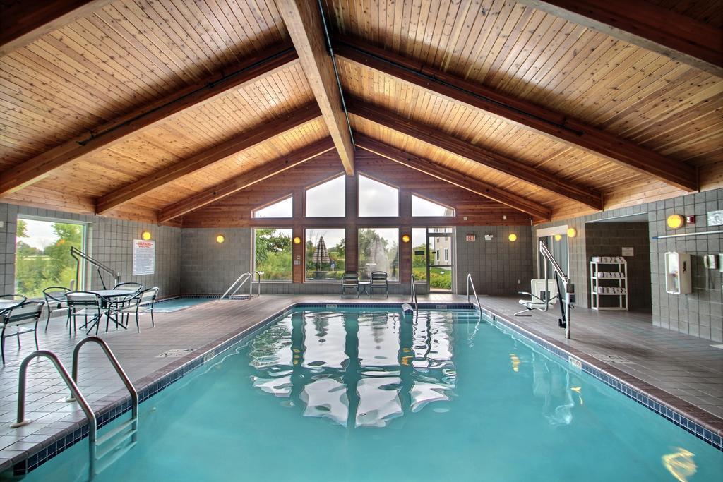 Comfort Inn & Suites Jackson - West Bend Eksteriør bilde