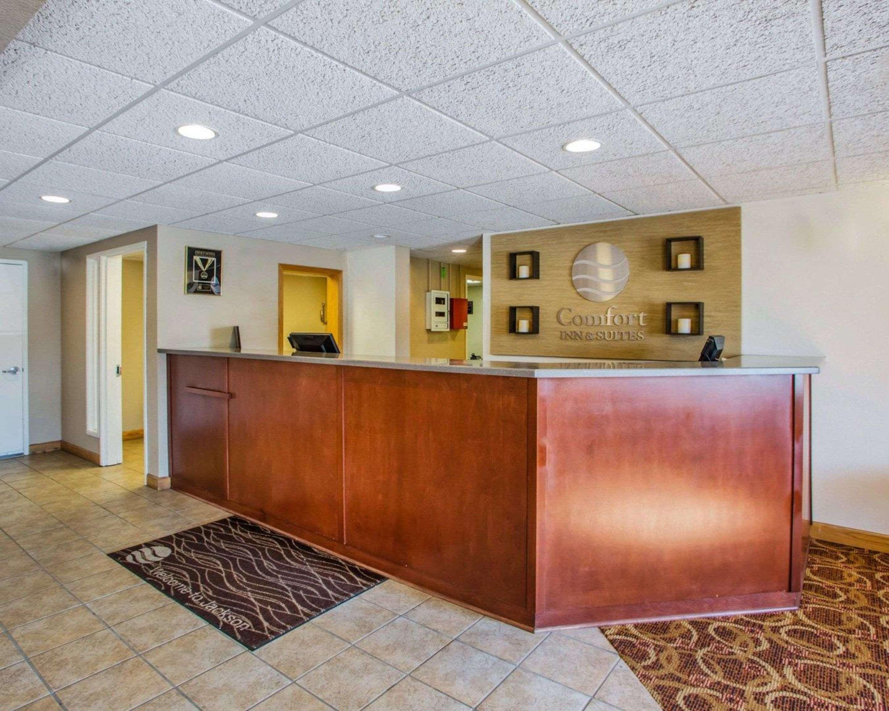 Comfort Inn & Suites Jackson - West Bend Eksteriør bilde