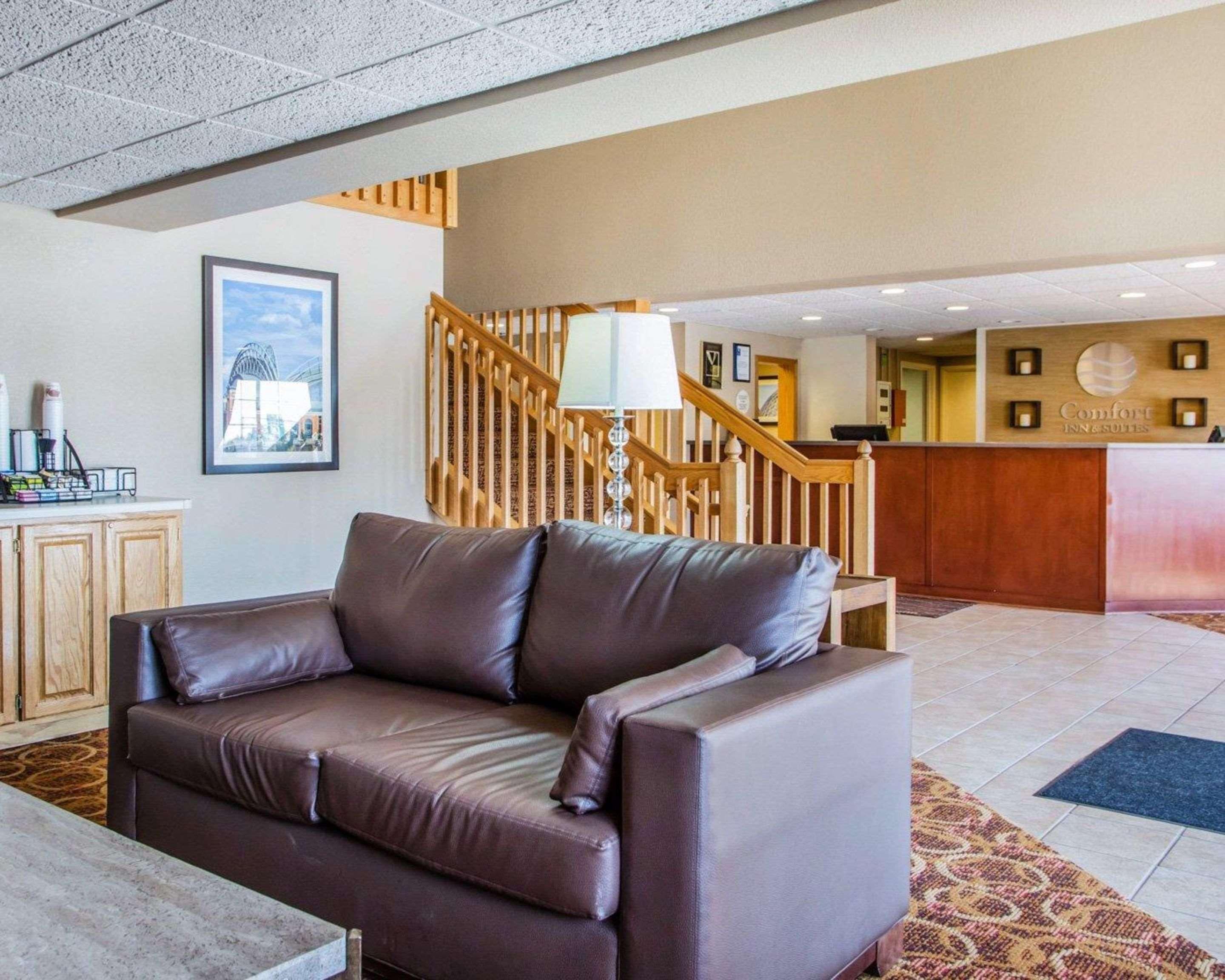 Comfort Inn & Suites Jackson - West Bend Eksteriør bilde