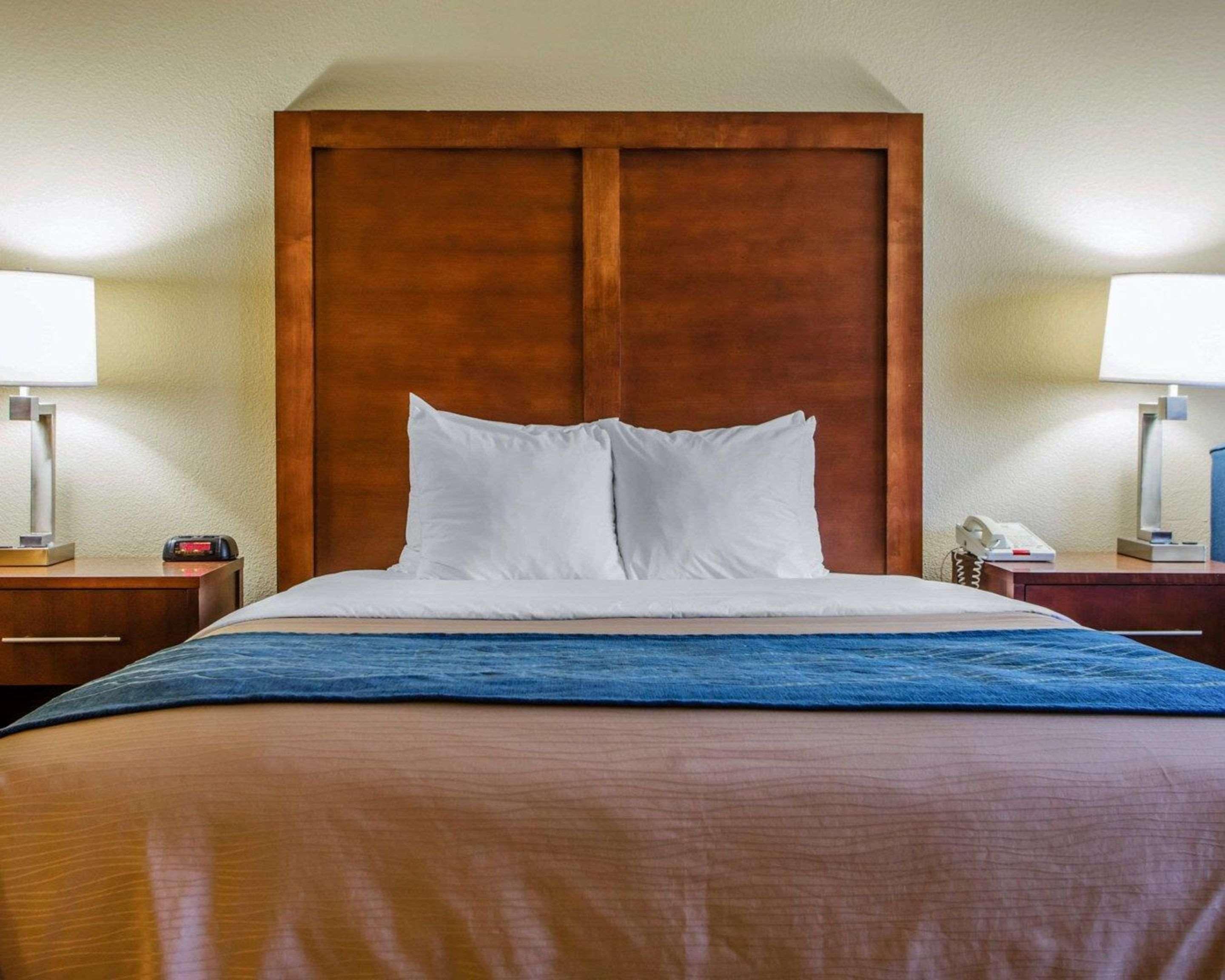 Comfort Inn & Suites Jackson - West Bend Eksteriør bilde