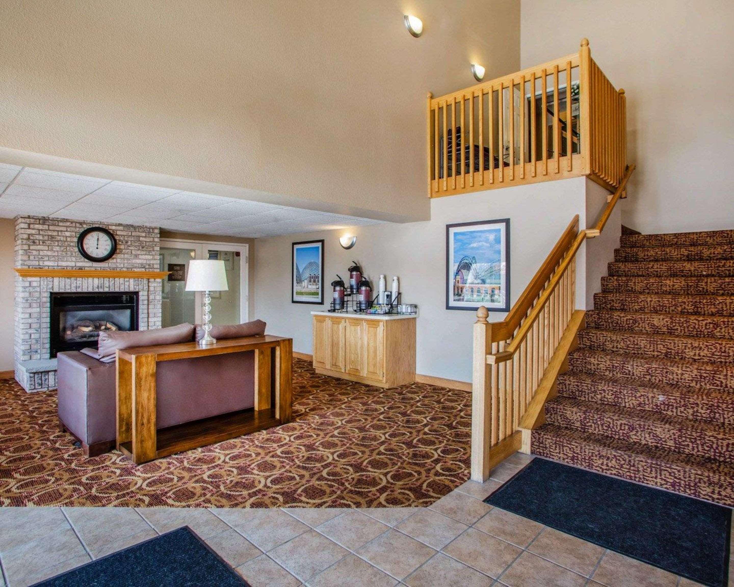 Comfort Inn & Suites Jackson - West Bend Eksteriør bilde