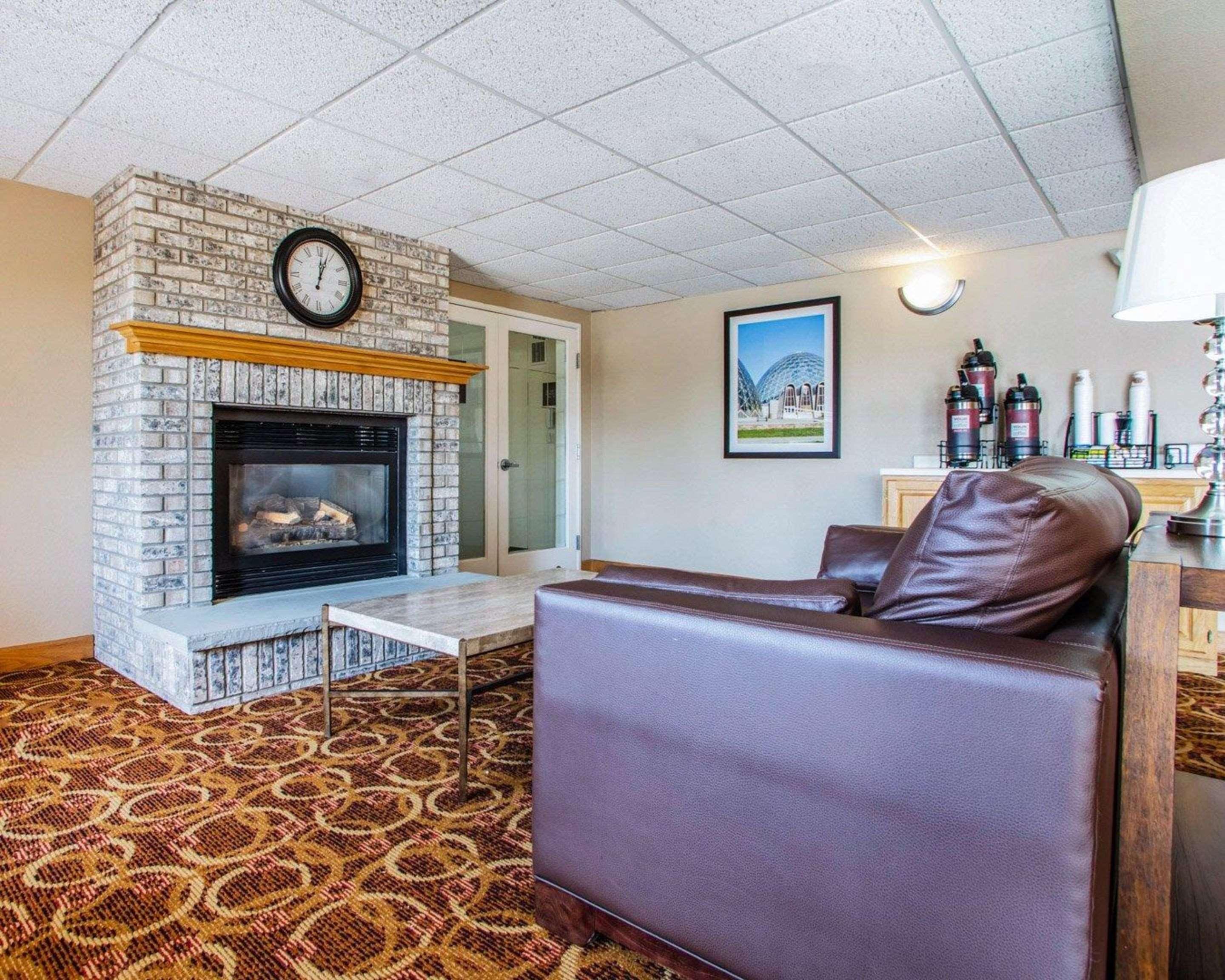 Comfort Inn & Suites Jackson - West Bend Eksteriør bilde