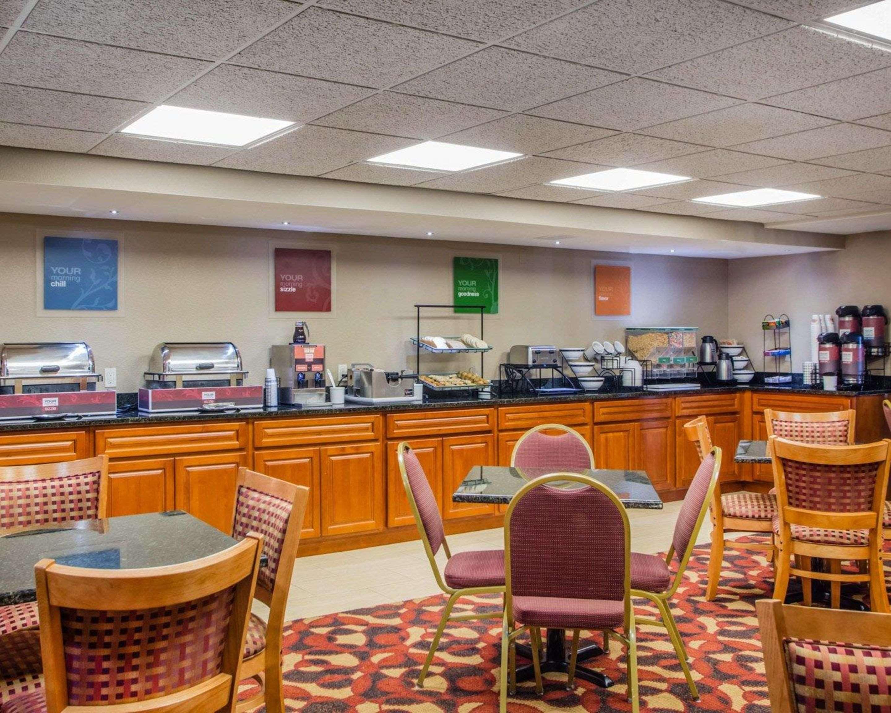 Comfort Inn & Suites Jackson - West Bend Eksteriør bilde