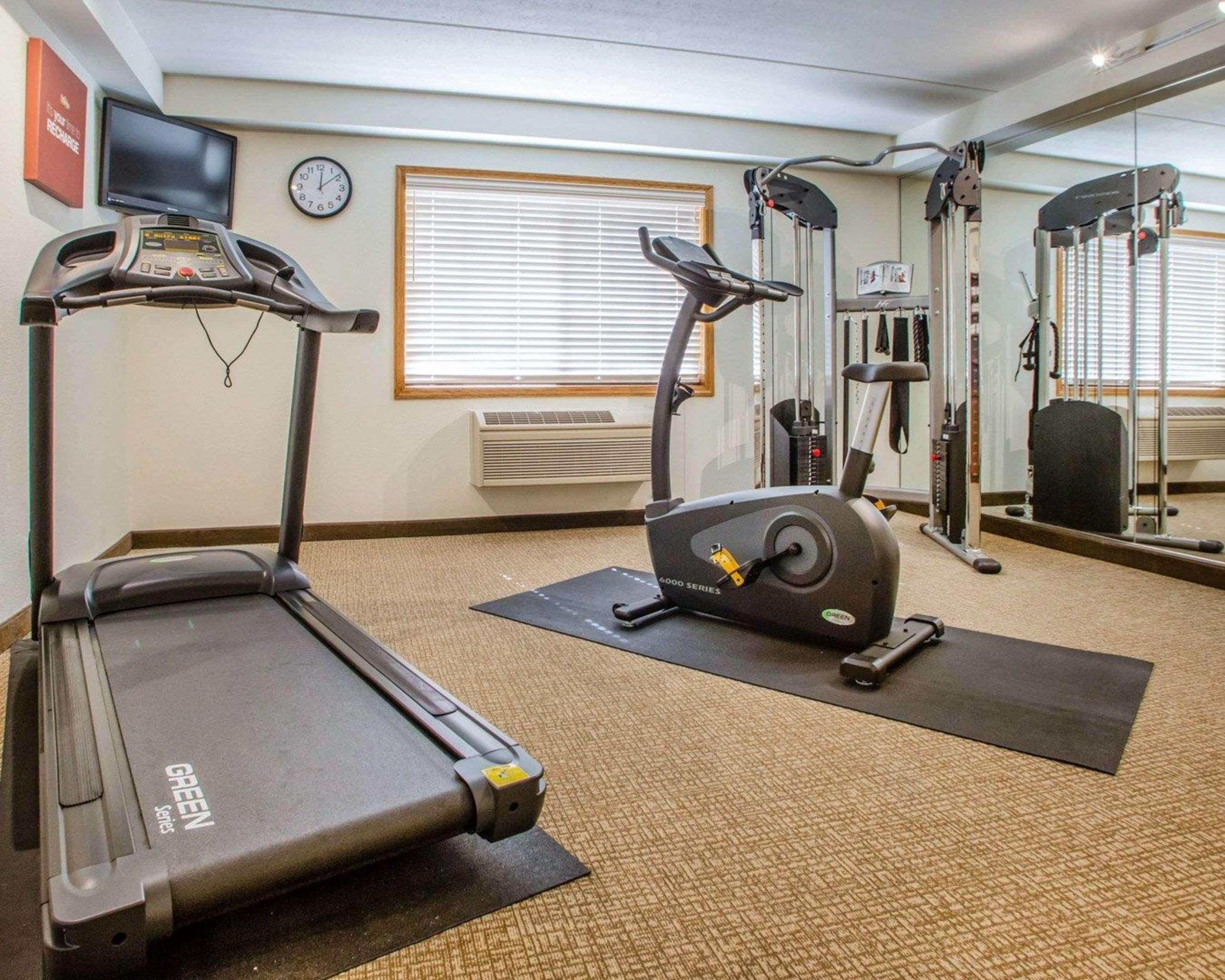 Comfort Inn & Suites Jackson - West Bend Eksteriør bilde