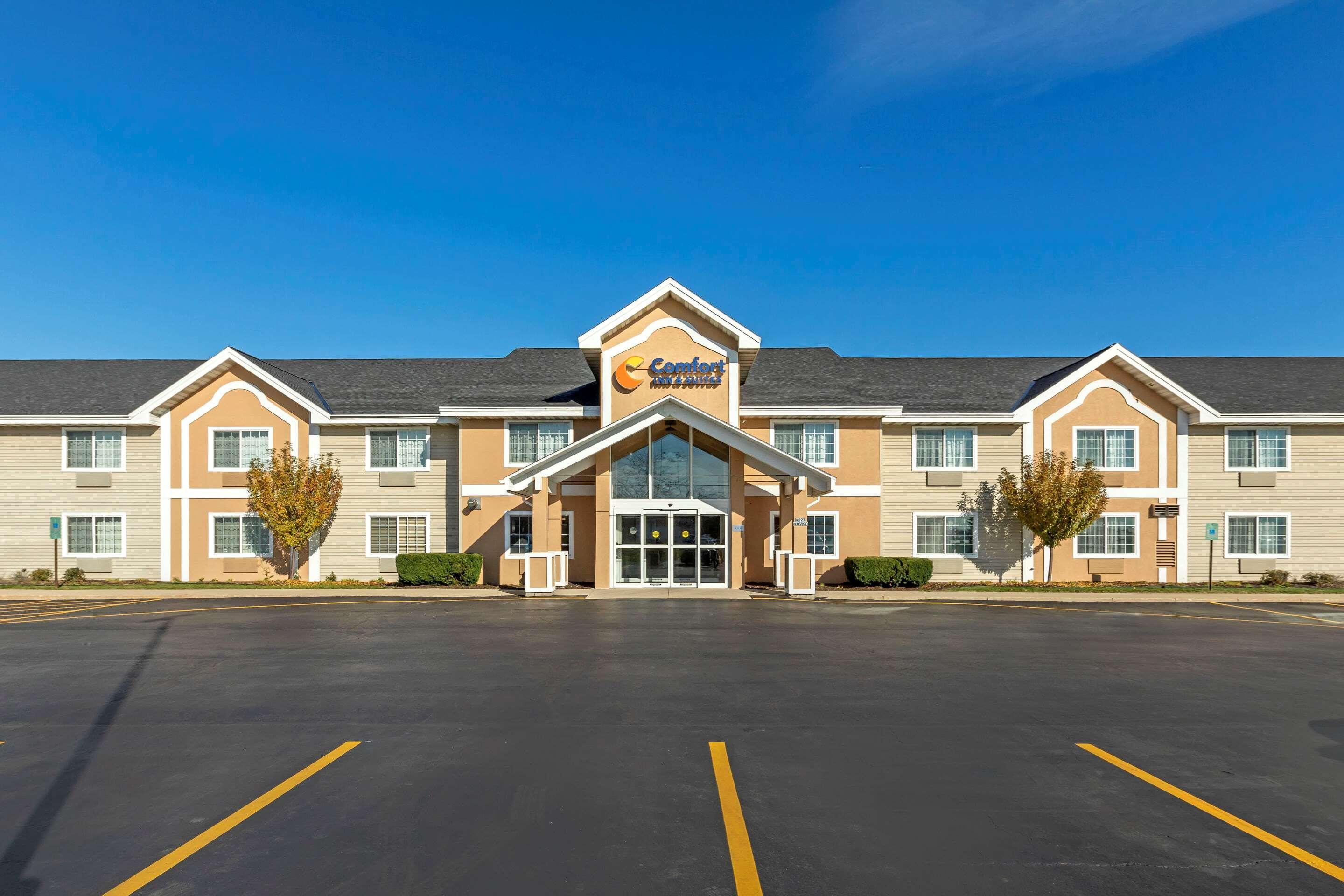 Comfort Inn & Suites Jackson - West Bend Eksteriør bilde